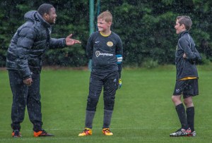 Lamar tells Rob and Taylor a joke. What was the joke? It must ha