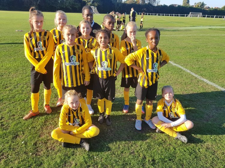 ESPSFA Girls vs Gloucester Setp 2018.jpg